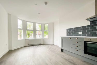 2 bed flat, Penylan, Cardiff, CF239BN - Image 1