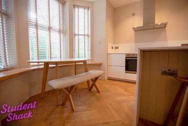 6 bed house, Swinton Grove, Ardwick, Manchester, M130EU - Image 9