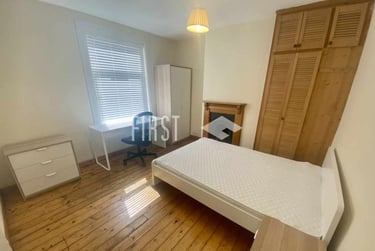 3 bed house, Wordsworth Road, Knighton, Leicester, LE26ED - Image 1
