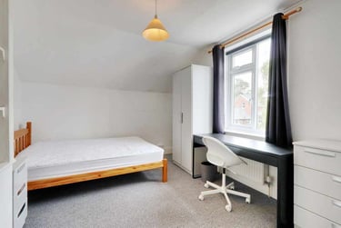 5 bed house, Victoria Road, St James, Exeter, EX46JB - Image 9