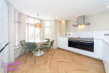 7 bed house, Acomb Street, Rusholme, Manchester, M144DF - Image 1