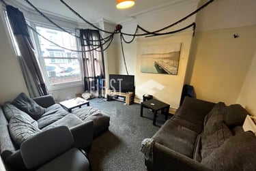 6 bed house, Upperton Road, City Centre, Leicester, LE30HE - Image 1