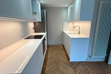 5 bed flat, Flat 2, 329 Great Western Street, Rusholme, Manchester, M144AN - Image 1