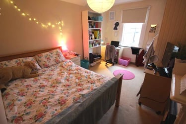 4 bed house, Cathays, Cardiff, CF244QQ - Image 2