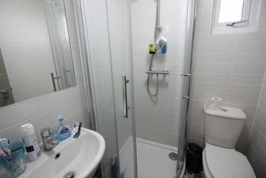 6 bed house, Cathays, Cardiff, CF244JP - Image 11