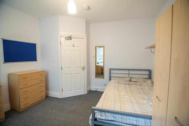 6 bed house, Clarkehouse Road, Broomhall, Sheffield, S102LG - Image 6
