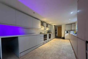 9 bed house, Cathays, Plasnewydd, Cardiff, CF244AQ - Image 2
