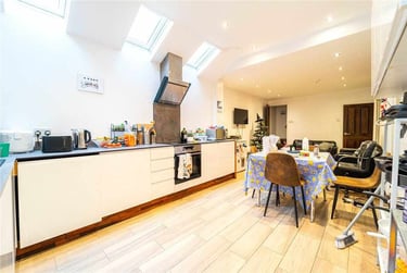 4 bed house, Exeter Road, Selly Park, Birmingham, B296EX - Image 4