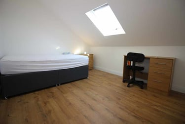 6 bed house, Cathays, Cardiff, CF244JL - Image 6