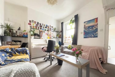 4 bed house, Cathays, Cardiff, CF244JD - Image 1