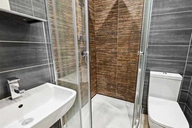 7 bed house, Cemetery Road, Sharrow, Sheffield, S118FQ - Image 7
