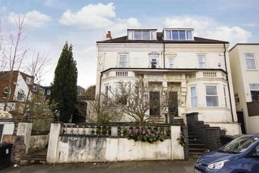 7 bed house, St. Edwards Road, Selly Park, Birmingham, B297DH - Image 1