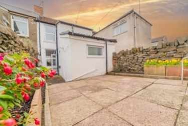 3 bed house, Cathays, Cardiff, CF244HD - Image 10