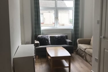 4 bed house, Mackworth Terrace, St Thomas, Swansea, SA18BH - Image 2