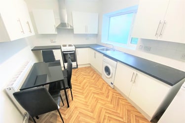 4 bed house, Mirador Crescent, Uplands, Swansea, SA20QX - Image 3