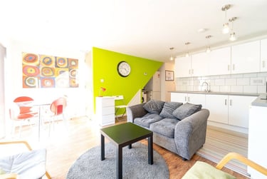 4 bed house, Fairgreen Way, Selly Park, Birmingham, B296EW - Image 2