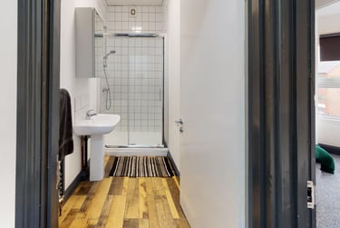 1 bed house, Fosse Road South, City Centre, Leicester, LE30FQ - Image 13