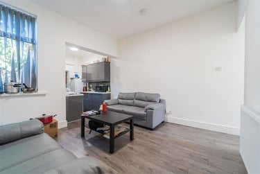 4 bed house, Harborne Park Road, Harborne, Birmingham, B170NG - Image 2