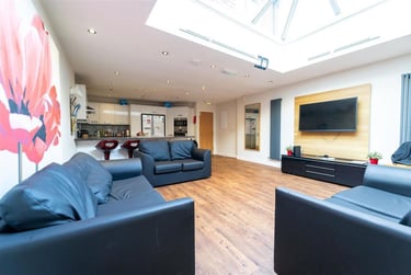 8 bed house, Heeley Road, Selly Park, Birmingham, B296DP - Image 3