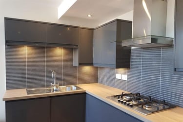 6 bed house, Pershore Road, Stirchley, Birmingham, B302YG - Image 1