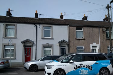 1 bed flat, Oxford Street, Sandfields, Swansea, SA13HT - Image 4