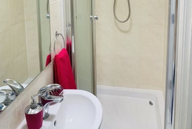 1 bed house, Watkin Road, City Centre, Leicester, LE27HY - Image 6