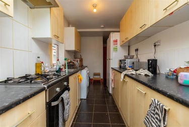 6 bed house, Luton Road, Selly Park, Birmingham, B297BN - Image 3
