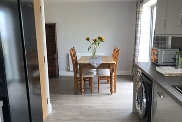 5 bed house, St Leger Crescent, St Thomas, Swansea, SA18EU - Image 2