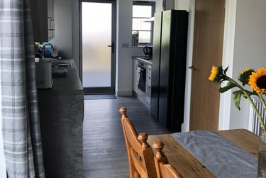 5 bed house, St Leger Crescent, St Thomas, Swansea, SA18EU - Image 4