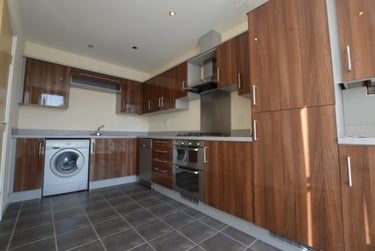 1 bed house, Quainton Road, City Centre, Leicester, LE27AT - Image 3