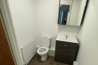 5 bed house, Lewis Street, St Thomas, Swansea, SA18PB - Image 3
