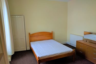 6 bed house, George Street, City Centre, Swansea, SA14HH - Image 4