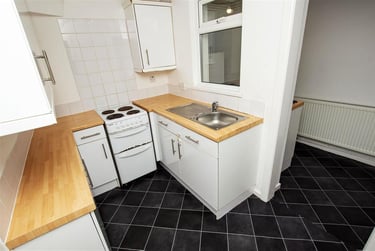 2 bed house, Winnie Road, Selly Park, Birmingham, B296JX - Image 7