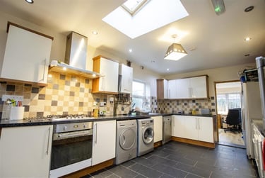 7 bed house, Teignmouth Road, Selly Park, Birmingham, B297BA - Image 4