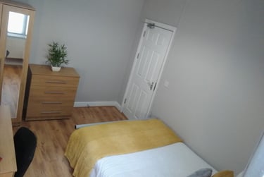 5 bed house, Danygraig Road, Port Tenant, Swansea, SA18NB - Image 6
