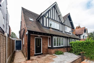 8 bed house, Bournbrook Road, Selly Park, Birmingham, B297BU - Image 1