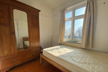 4 bed house, Parc Wern Road, Sketty, Swansea, SA20SF - Image 5