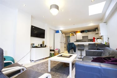 6 bed house, Heeley Road, Selly Park, Birmingham, B296EJ - Image 1