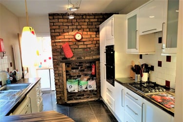 4 bed house, Penbryn Terrace, Brynmill, Swansea, SA20DA - Image 3