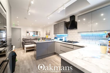 6 bed house, North Road, Selly Park, Birmingham, B296AW - Image 2