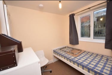4 bed house, Balaclava, Street, Swansea, SA18BR - Image 6