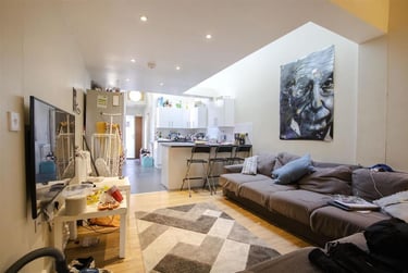 6 bed house, Heeley Road, Selly Park, Birmingham, B296DP - Image 1