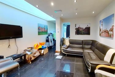 6 bed house, Heeley Road, Selly Park, Birmingham, B296EJ - Image 1