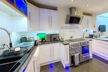 6 bed house, Heeley Road, Selly Park, Birmingham, B296EJ - Image 3