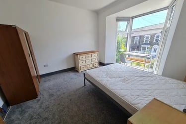 5 bed house, Terrace Road, Mount Pleasant, Swansea, SA16HW - Image 3