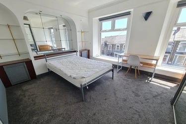 5 bed house, Terrace Road, Mount Pleasant, Swansea, SA16HW - Image 7