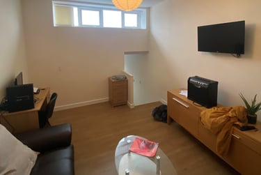 1 bed flat, The Kingsway, City Centre, Swansea, SA15HG - Image 3