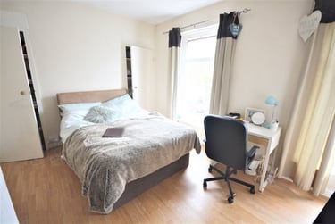 4 bed house, St Helens Avenue, Brynmill, Swansea, SA14NF - Image 3