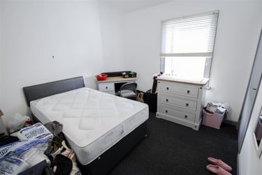 2 bed flat, Greenfield Road, Harborne, Birmingham, B170EG - Image 3