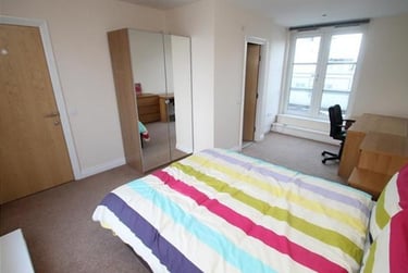 2 bed house, Quainton Road, City Centre, Leicester, LE27HY - Image 2